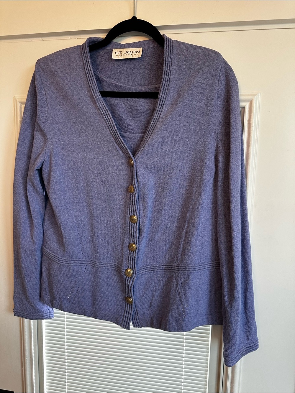 St. John Lavender V-Neck Button Cardigan Tank set
